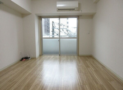 【居間・リビング】 | SOFIA　WEST | ゆったり過ごせる居間です