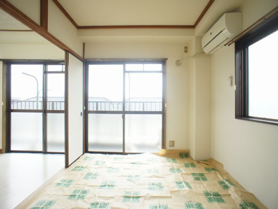 【和室】 | ヴィラ宝古木 | お部屋がスッキリ！充実収納付きです♪