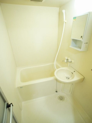 【浴室】 | ヴィラ宝古木 | 日々の疲れをリセットできる浴室です♪