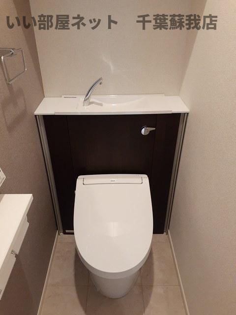 アビターレコモドＣのトイレ|落ち着いたトイレです