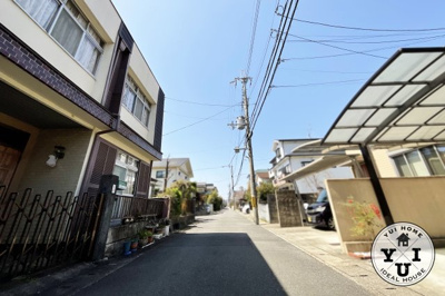 【前面道路含む現地写真】 | 京都市伏見区桃山町大島　土地 | 最寄り駅は京阪『桃山南口駅』徒歩6分。スーパーやコンビニ、ドラッグストアが徒歩6分以内と毎日のお買物にも便利です。
