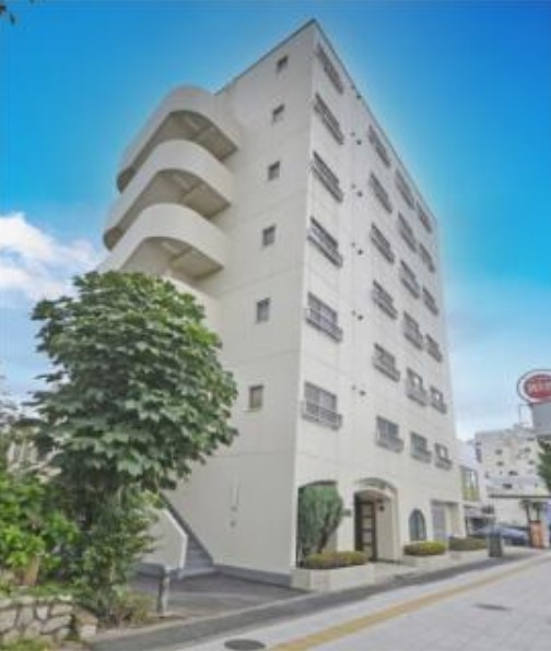 エンゼルハイム板橋の外観|エンゼルハイム板橋１階部分のお部屋は通常仲介手数料１３８万５６７０円→０円！さらにキャッシュバック１０万円にて即日現地案内可能です！