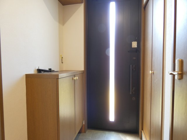 【玄関】