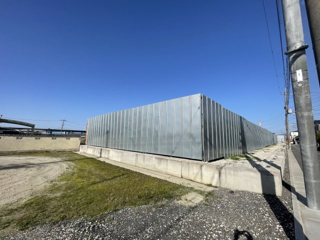 ◆資材置き場や駐車場に◆新名神高速「城陽IC」入口まで約１.６km(車で３分)◆城陽市水主森ノ東の外観