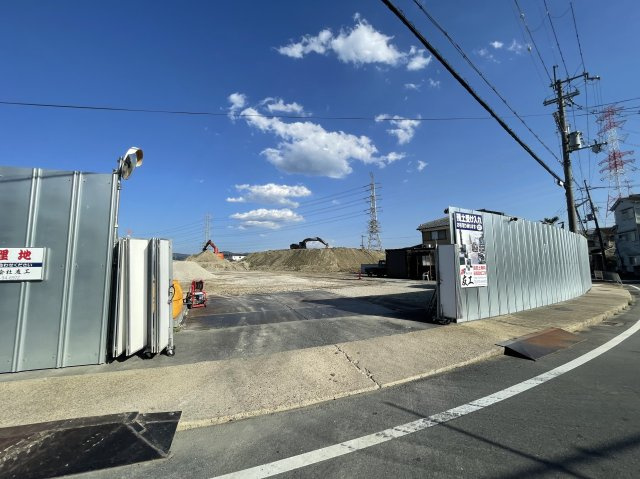 ◆資材置き場や駐車場に◆新名神高速「城陽IC」入口まで約１.６km(車で３分)◆城陽市水主森ノ東の外観