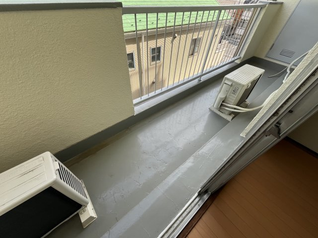 土谷マンションのバルコニー
