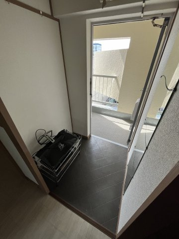 土谷マンションの玄関