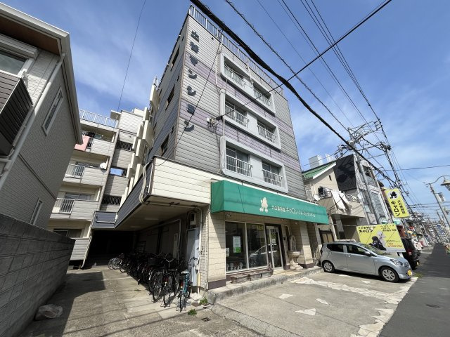 土谷マンションの外観