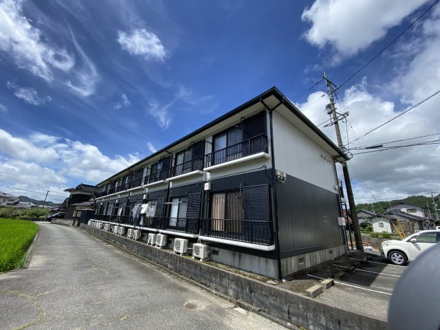 サンドール杉の外観