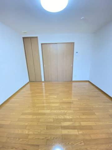 エトワール宮野の居間・リビング