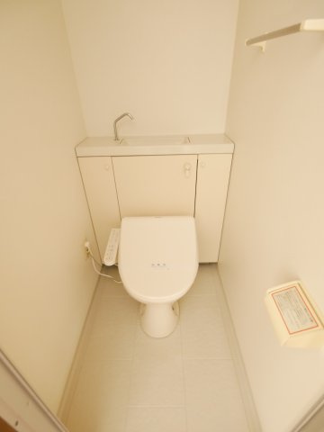 ルミエール宮野のトイレ|ウォシュレット付