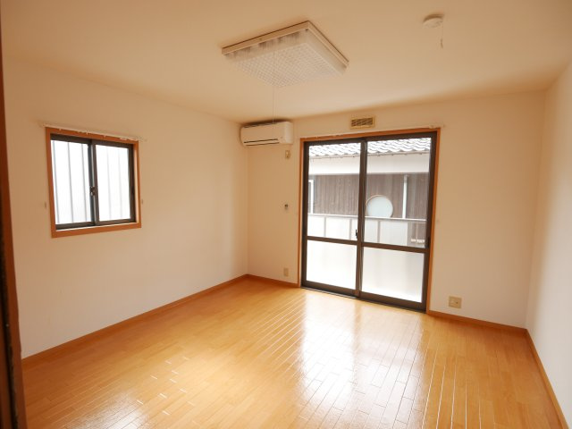 プルミエの洋室|８帖の洋室です。