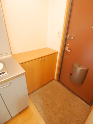 プルミエの玄関|＊別の部屋の写真につき現況優先