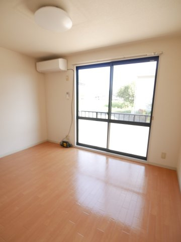 フレグランスSⅠの洋室|＊別室の写真につき現況優先です