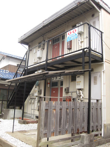 プチコートの外観