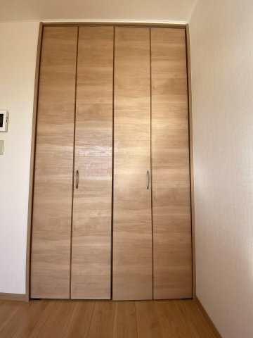 アントレの収納|1間分の収納があります（別部屋につき現況優先）
