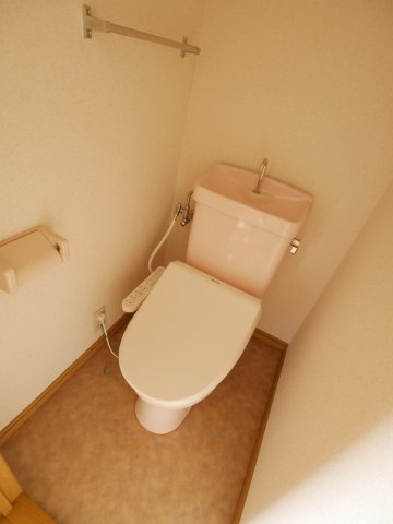 ビレッジ・ラ・フランスのトイレ|（別部屋につき、現況優先）
