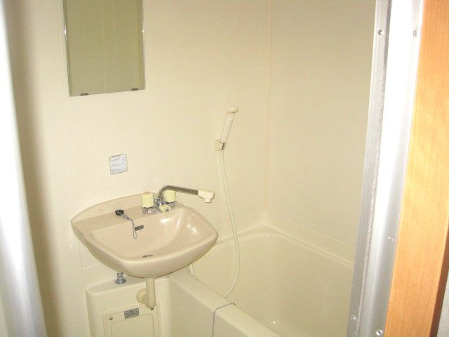 エル・モールKeiの浴室|別の部屋の写真です。現況優先。