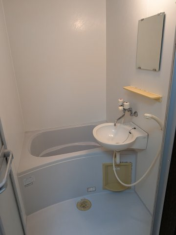 ダンディライオンyamaguchiの浴室