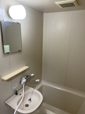 プライムの浴室