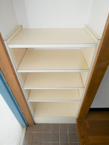 スカイハイツみやびの収納