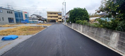 【前面道路含む現地写真】 | 本庄市日の出2丁目 1150万 土地H | 前面道路含む現地写真です