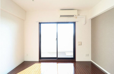 【洋室】 | T’s SQUARE 大阪城 | コンパクトで使いやすい洋室です