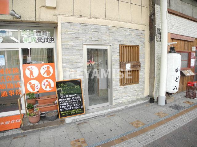 ライズ中園のエントランス