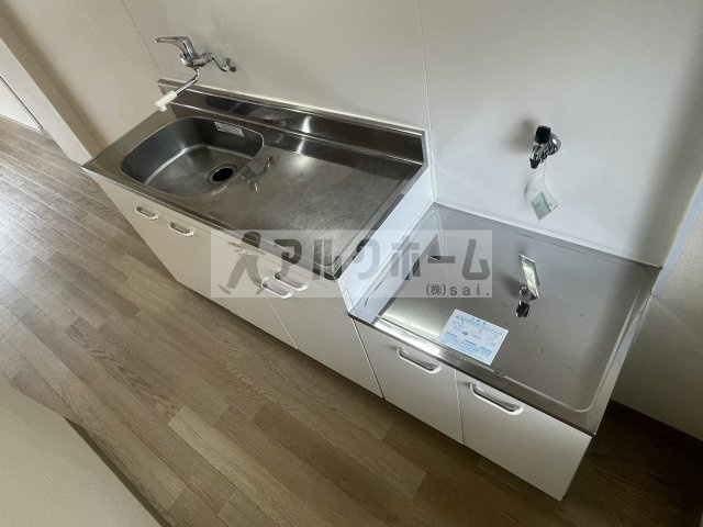 国分旭ヶ丘住宅1号棟のキッチン
