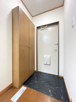 【玄関】 | ハイツ雅2