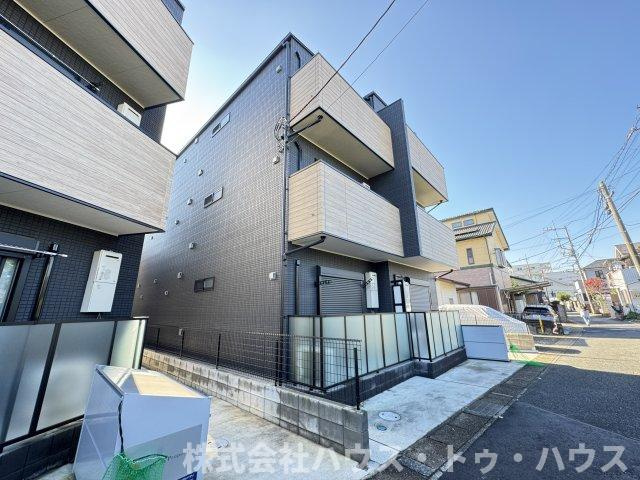ルアナメゾン馬橋01の外観