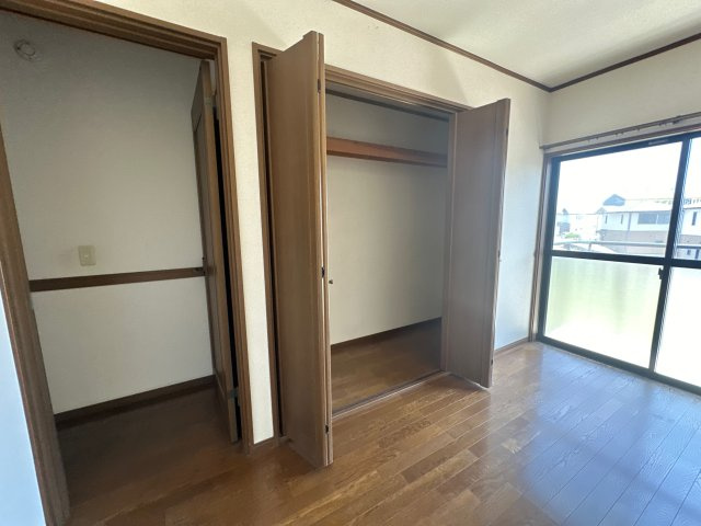 ローヤルライフの収納