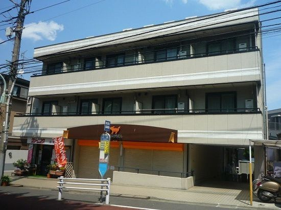 ジュネスの外観