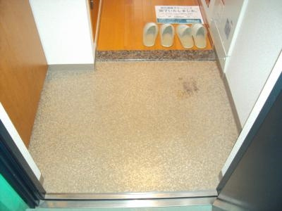 GATO D.M北山（ガトーディーエム北山）の玄関