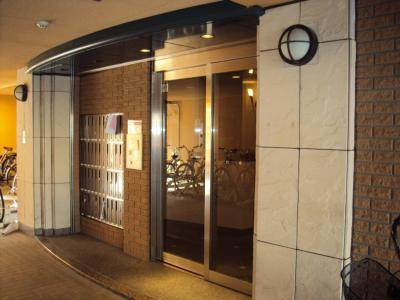 GATO D.M北山（ガトーディーエム北山）のエントランス|オートロック