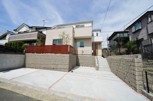 【横浜市保土ケ谷区上菅田町105-170新築戸建て】★仲介手数料無料★（上菅田小学校・上菅田中学校）の外観