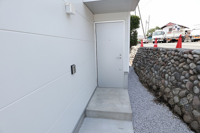 福生市福生575番地戸建のエントランス