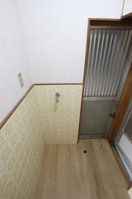 【設備】 | 河内長野市古野町15-16 | 室内洗濯機置場