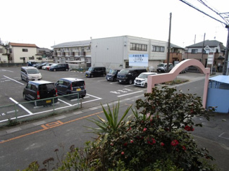 【駐車場】