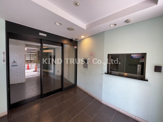 ラナップスクエア中之島公園のロビー|落ち着いたロビーです