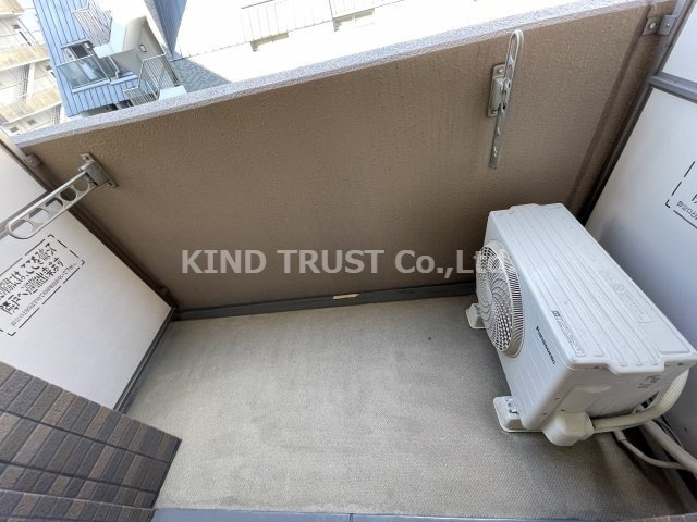 ラナップスクエア中之島公園のバルコニー|外からの目が気にならないバルコニーで洗濯物が干せます