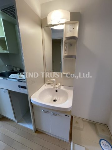 ラナップスクエア中之島公園の独立洗面台|独立洗面化粧台が付いています