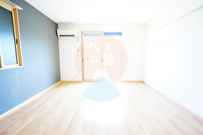 【洋室】 | スタークレスト | １２．６５帖のお部屋です。