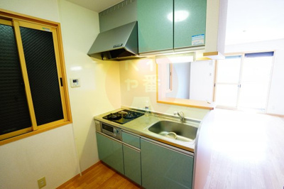 【キッチン】 | スタークレスト | うれしい２口ガスコンロ付き