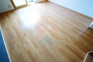 【その他】 | スタークレスト | うれしいクッションフロアで防音効果があります。