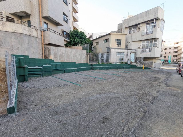 樋川第2パーキングの間取り