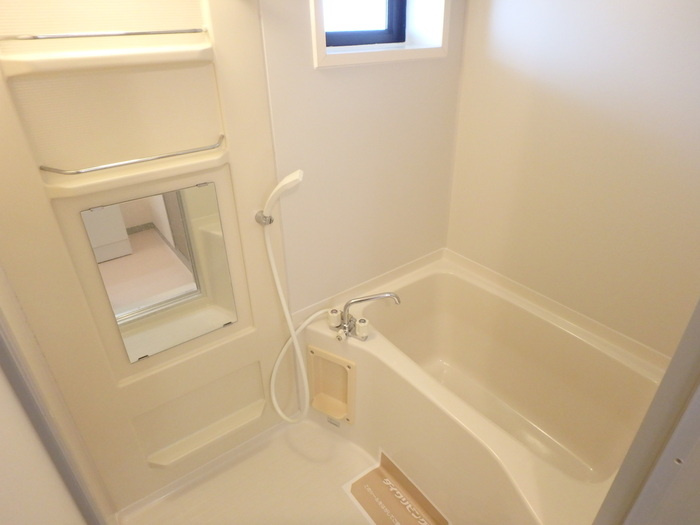 ロイヤルストーク　Bの浴室