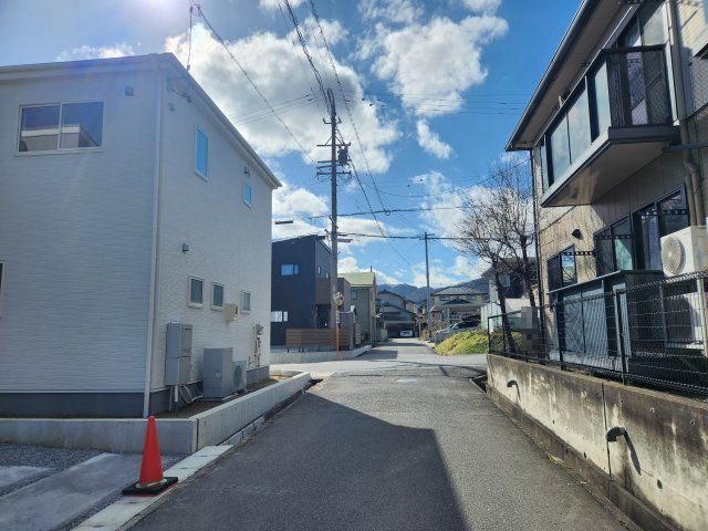 リーブルガーデン.S長野若槻東条第1の周辺|物件裏の道路
