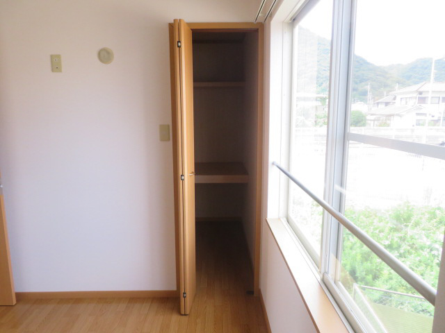 レジデンス白鳥Bの収納