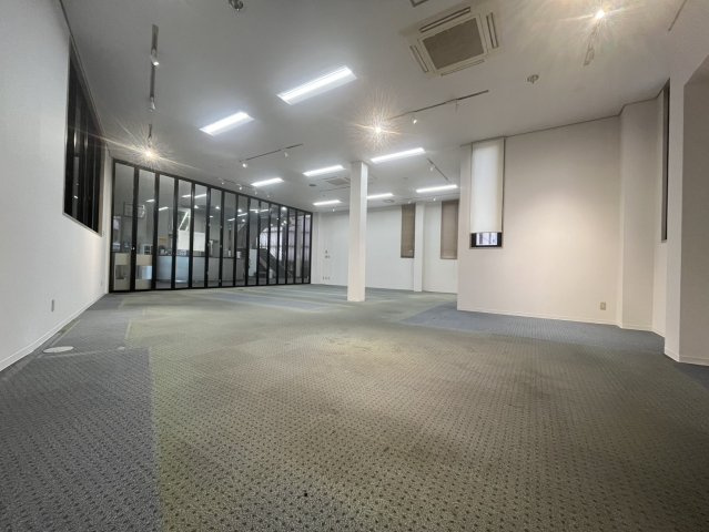 矢問東店舗付き事務所の内装|現況優先